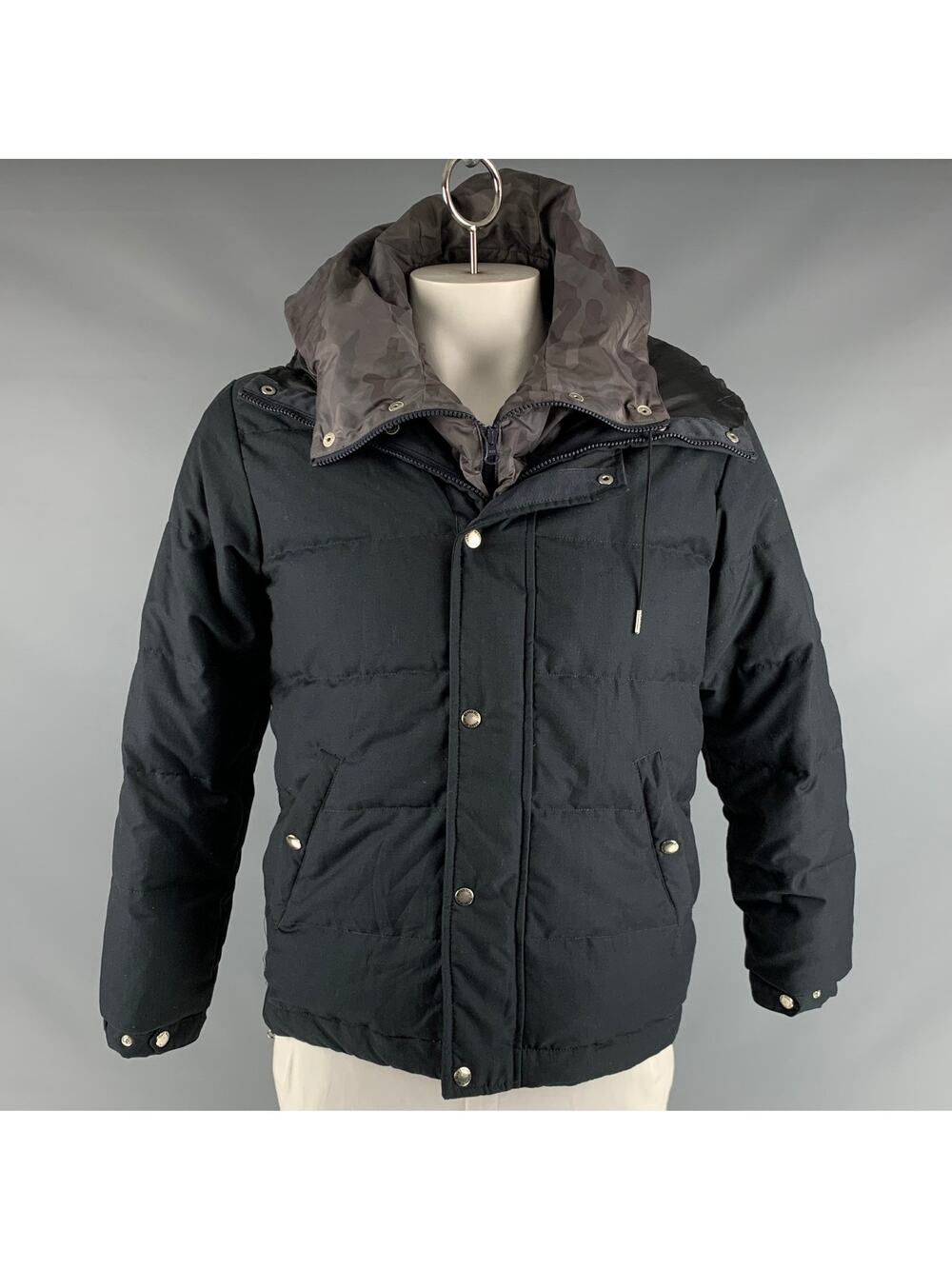 BEAMS Size XL Grey Taupe Mixed Fabrics Polyester Hooded Jacket - Picture 1 of 7